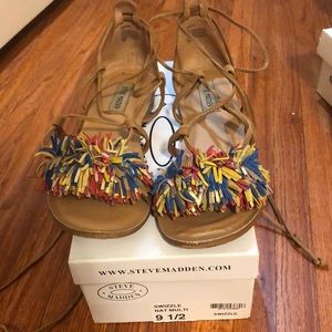 Steve Madden fringe sandal wrap around ankle. Size 9.5